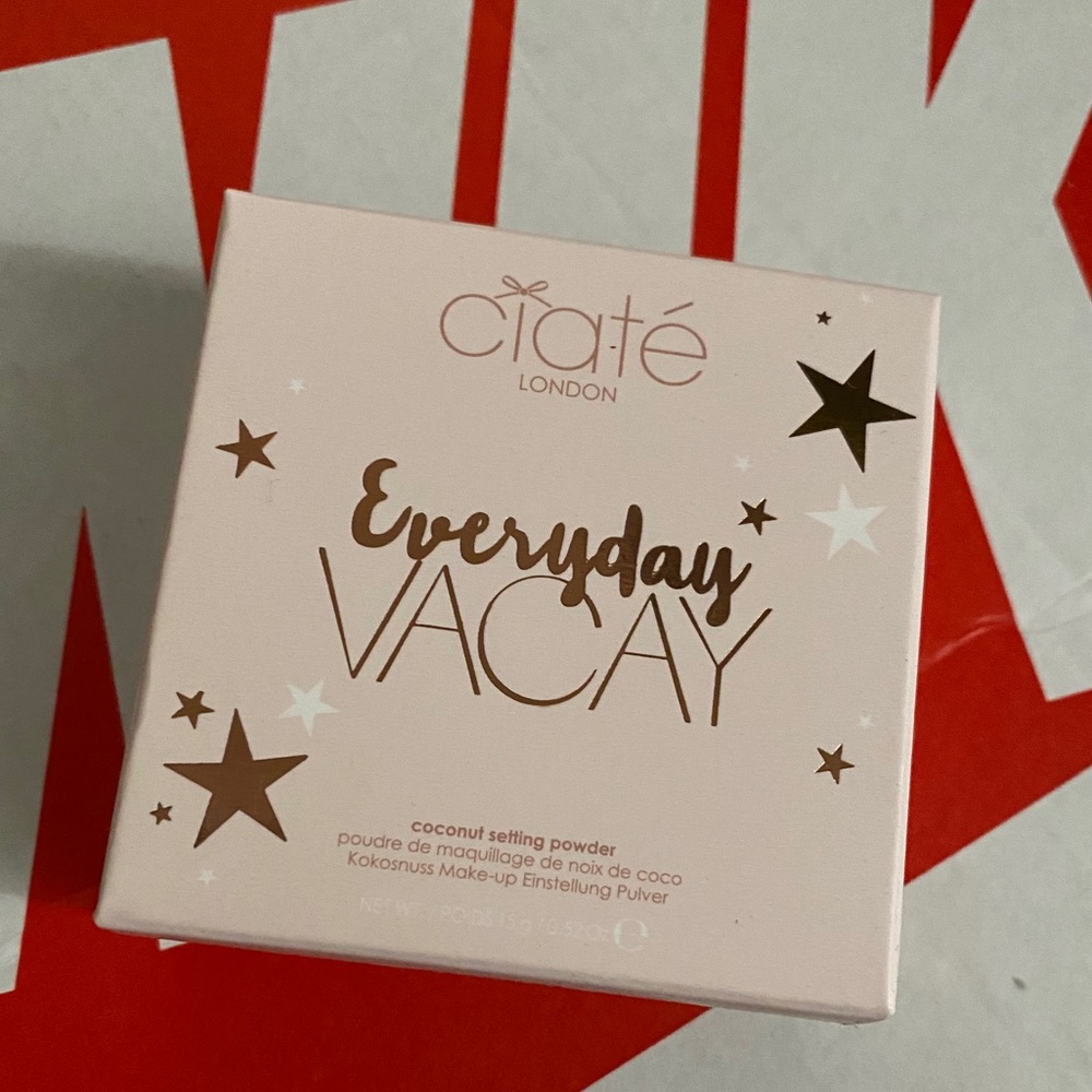 Ciate setting powder